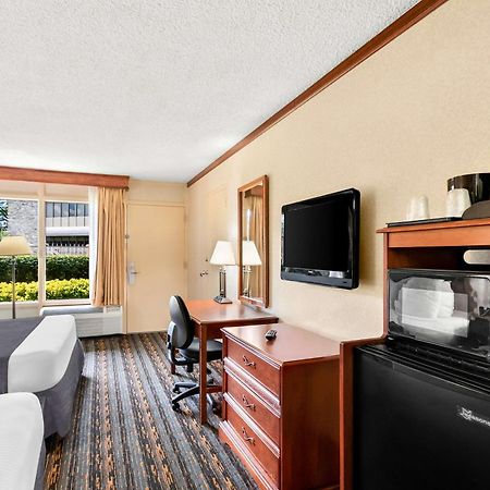 Best Western Fairfax City Εξωτερικό φωτογραφία